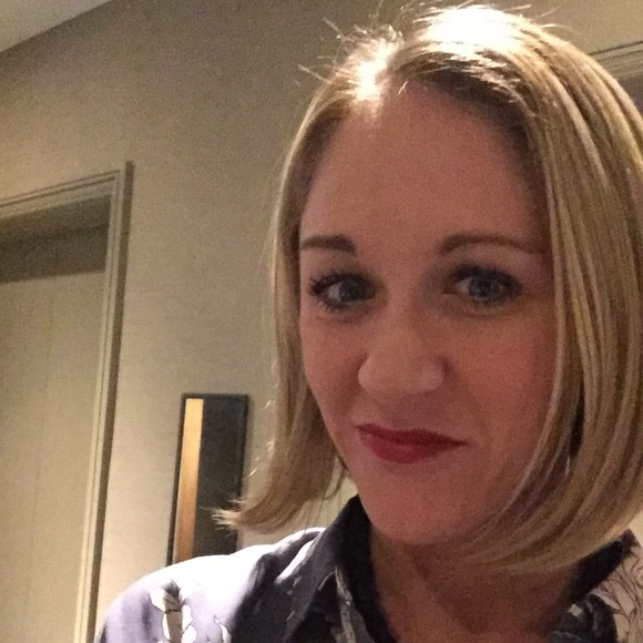 Meet your Posher, Lindsey Lichty - Picture 12 of 14